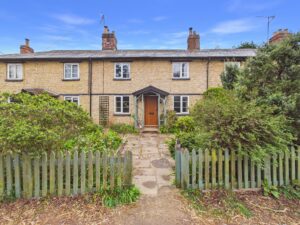 High Street, Whittlebury, NN12
