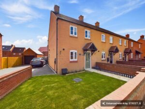 Redcar Road, Towcester, NN12