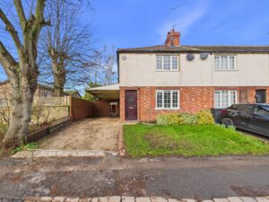 High Street, Paulerspury, NN12