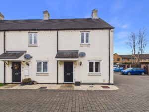 Freemans Way, Greens Norton, NN12