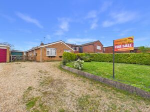 West End, Silverstone, NN12