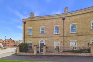 Epsom Avenue, Towcester, NN12
