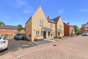 Hamilton Drive, Towcester, NN12