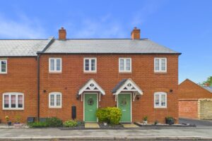 Catch Yard Road, Silverstone, NN12