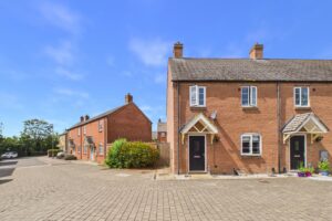 Freemans Way, Greens Norton, NN12